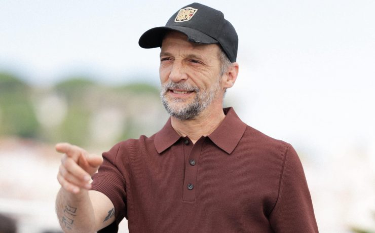 "Il leur manque une paire de c…", Matthieu Kassovitz atomise les politiques français avant d’apporter son soutien à Dominique de Villepin