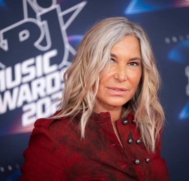 Zazie : avec ses droits d’auteurs inépuisables, elle a investi en Grèce, dans une « maison de pirate » du Péloponnèse
