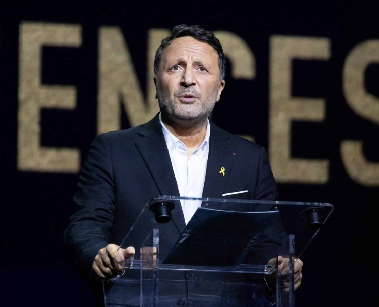 Arthur producteur mais parfois aussi acteur, au cinéma : cette superproduction a rapporté près de 50 millions de dollars