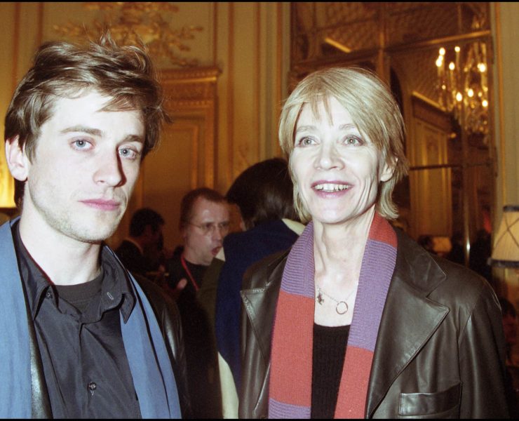 Françoise Hardy : comment son fils, Thomas, a hérité d’elle, « sans payer de droits de succession » ?