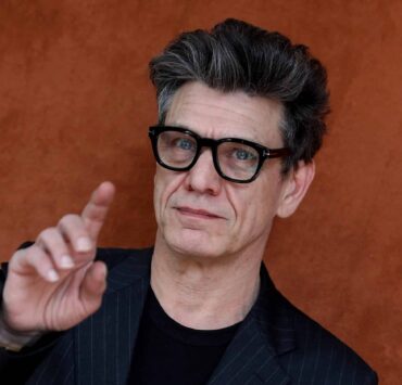 Marc Lavoine apparaît avec un surprenant costume à Monaco : la designer à l’origine de son "revolver" pas peu fière