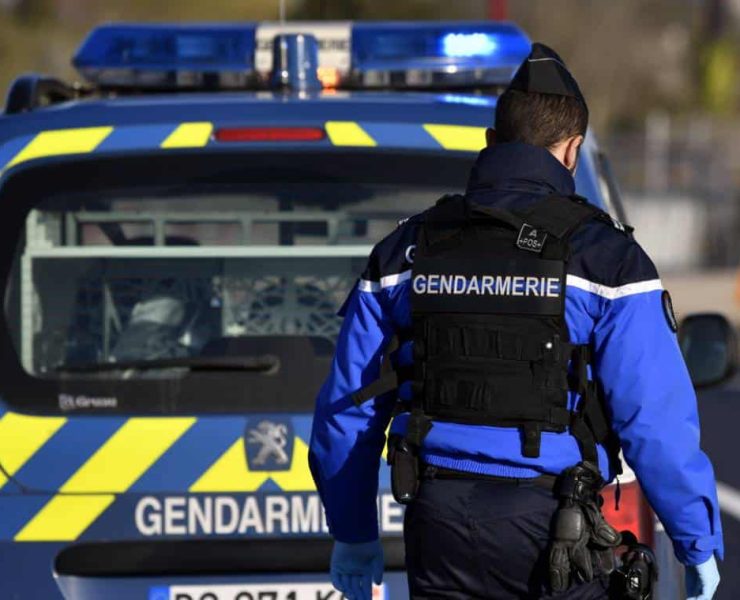 Hérault : une fillette de 4 ans retrouvée déshydratée et prostrée à côté du cadavre de sa mère