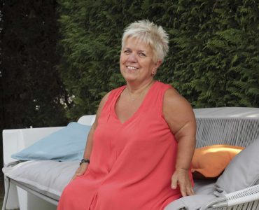 Mimie Mathy accusée par une chanteuse française d’avoir pris "le melon" : "Si je ne passe pas tout de suite, je me casse"