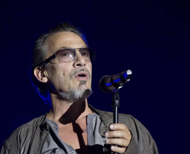 "Une certaine arrogance", Florent Pagny, sa voisine en Patagonie, témoigne sur France Inter, le chanteur a fait bâtir là où il ne fallait pas