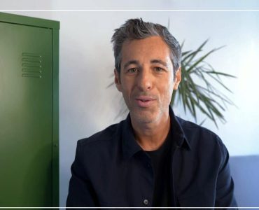 Michael Goldman quitte la Star Academy, un ancien gagnant en lice pour lui succéder