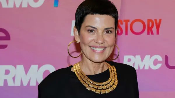 "Quel intérêt ?" : Cristina Cordula attaquée sur son cou après avoir évoqué sans tabou sa chirurgie esthétique