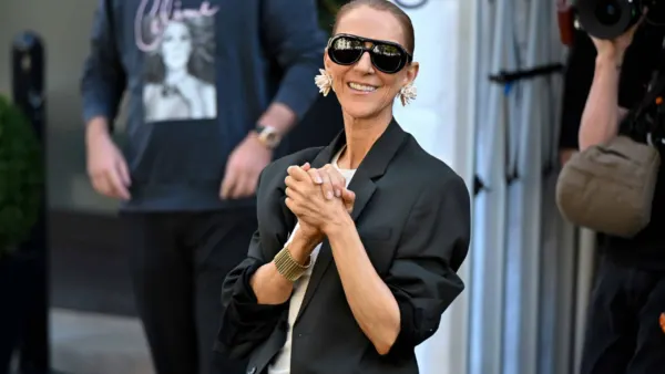 "Si on parle musique, c'est de la merde" : Céline Dion "glauque" et "déprimante", la chanteuse atomisée par un célèbre chroniqueur de L'Équipe