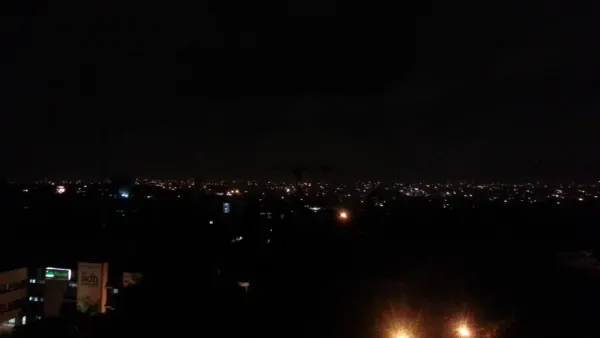 Accra de nuit, Ghana
