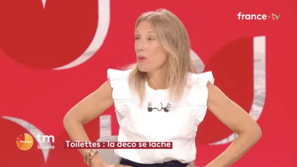 Agathe Lecaron et Patrick Cohen : dans l’appartement de l’animatrice, leur tête-à-tête régulier au petit coin