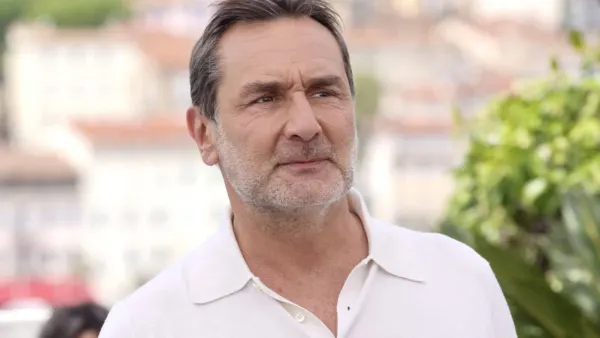 "Si j'ai les droits" : Gilles Lellouche rêve d'un projet complètement dingue autour de Grease