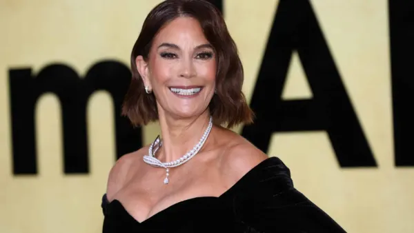 Teri Hatcher remplace sa co-star de la série "Desperate Housewives" dans ce rôle mythique !