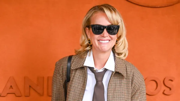 "Elle est dans la famille, dans un endroit secret", Laeticia Hallyday conserve à l’abri de tous les regards, une voiture hors-norme