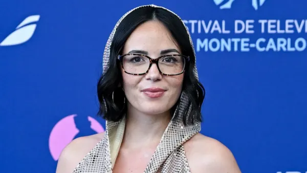 Agathe Auproux : ses chaussettes de sport usagées pourraient lui rapporter un petit pactole
