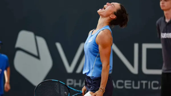 Loïs Boisson éliminée au premier tour de l’US Open : elle craque complètement et détruit sa raquette durant la célébration de son adversaire
