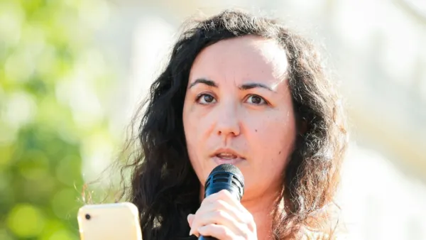 "C'est très cher payé pour un désir de justice" : Florence Porcel raconte sa descente aux enfers depuis sa plainte contre PPDA