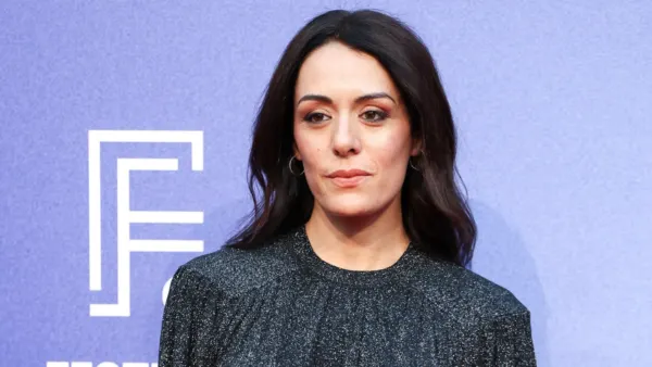 Sofia Essaïdi remporte le prix de la meilleure actrice et finit par évoquer le cancer qui lui a volé son être favori