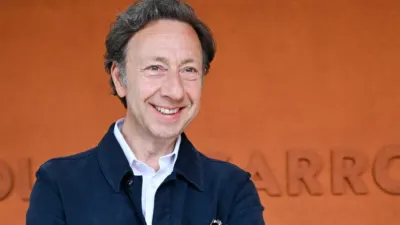 "Télé, brioches et câlins à volonté" : l'enfance luxembourgeoise qui a rendu Stéphane Bern fou des familles royales