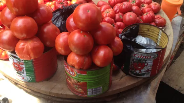 Tomates sur un marché au Ghana, illustration d’archives