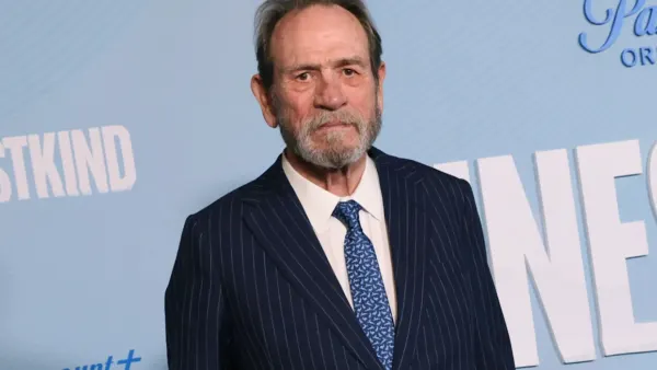 Tommy Lee Jones lors de la promotion de The Lowdown saison 2